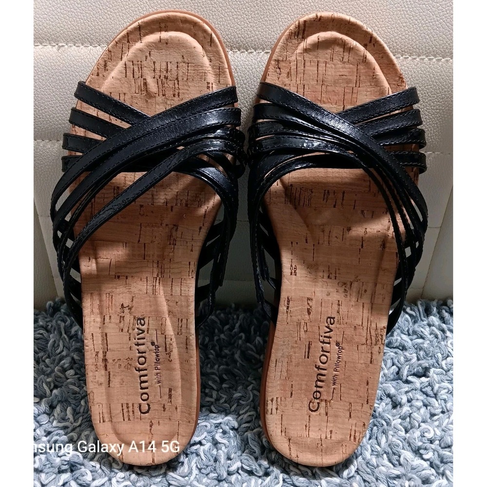 Comfortiva Cayce Sandal with Pillowtop Leather Color Black Size 7.5M
